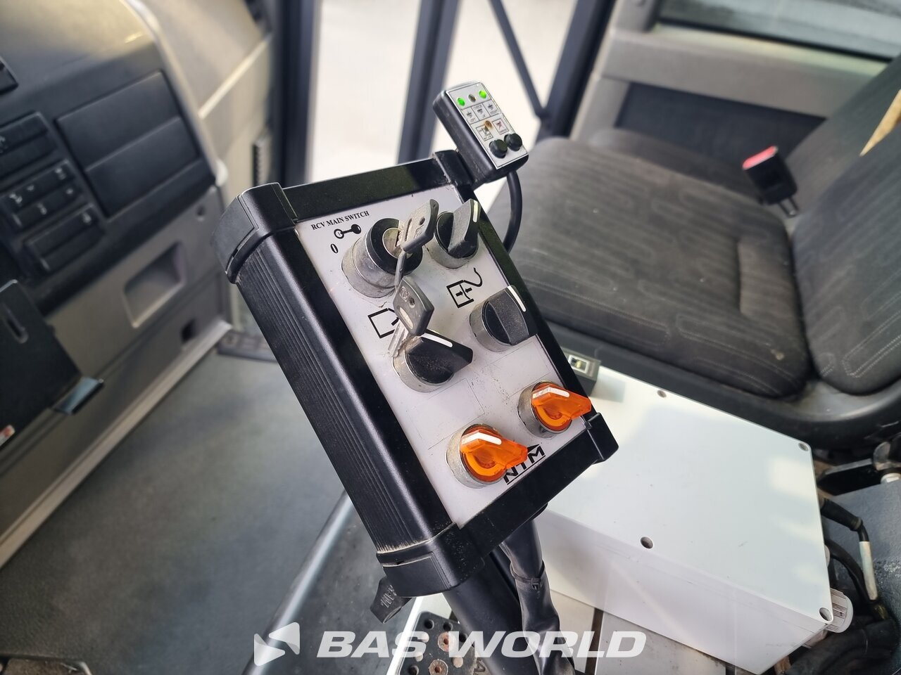 Other : Mercedes Econic 1830 4X2 NTM Camion d'ordures