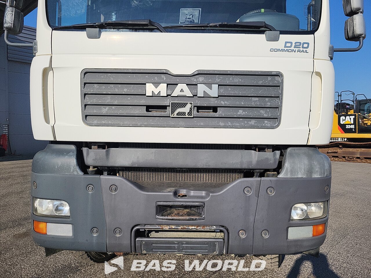 Other : MAN TGA 41.430 8X6 Camion Benne