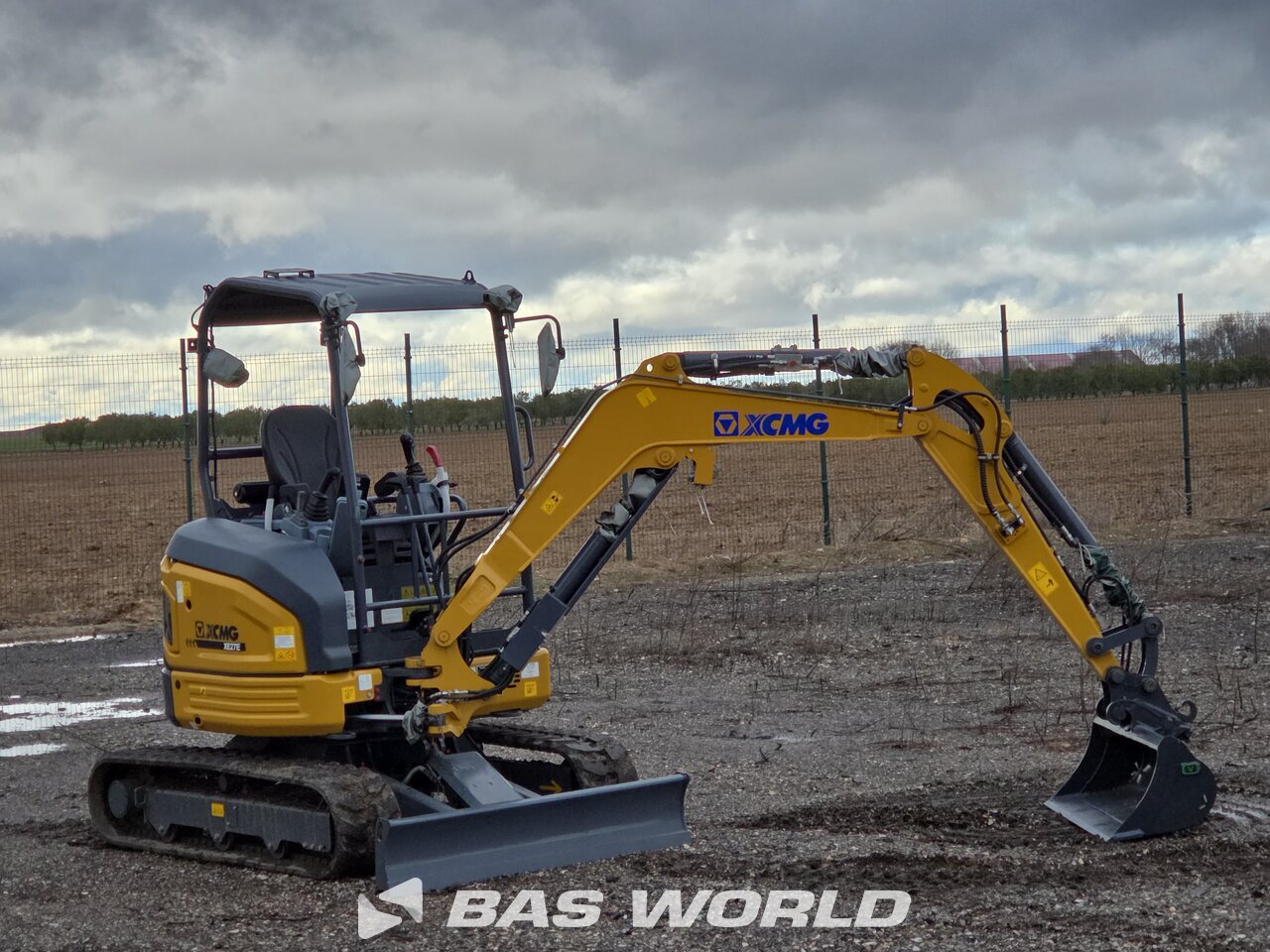 Other : XCMG XE27 E Minigrävare