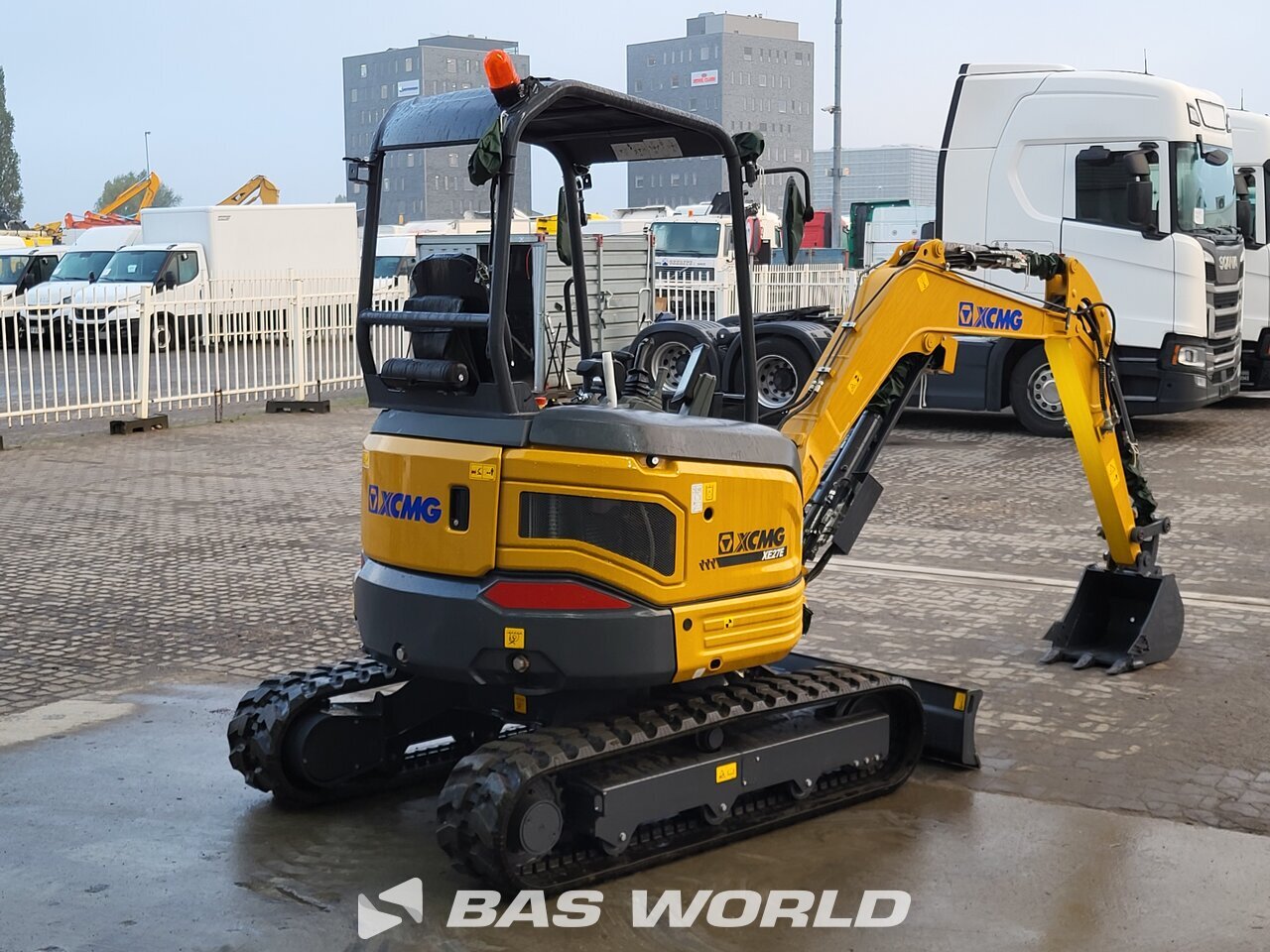 Other : XCMG XE27 E Mini pelle <10t