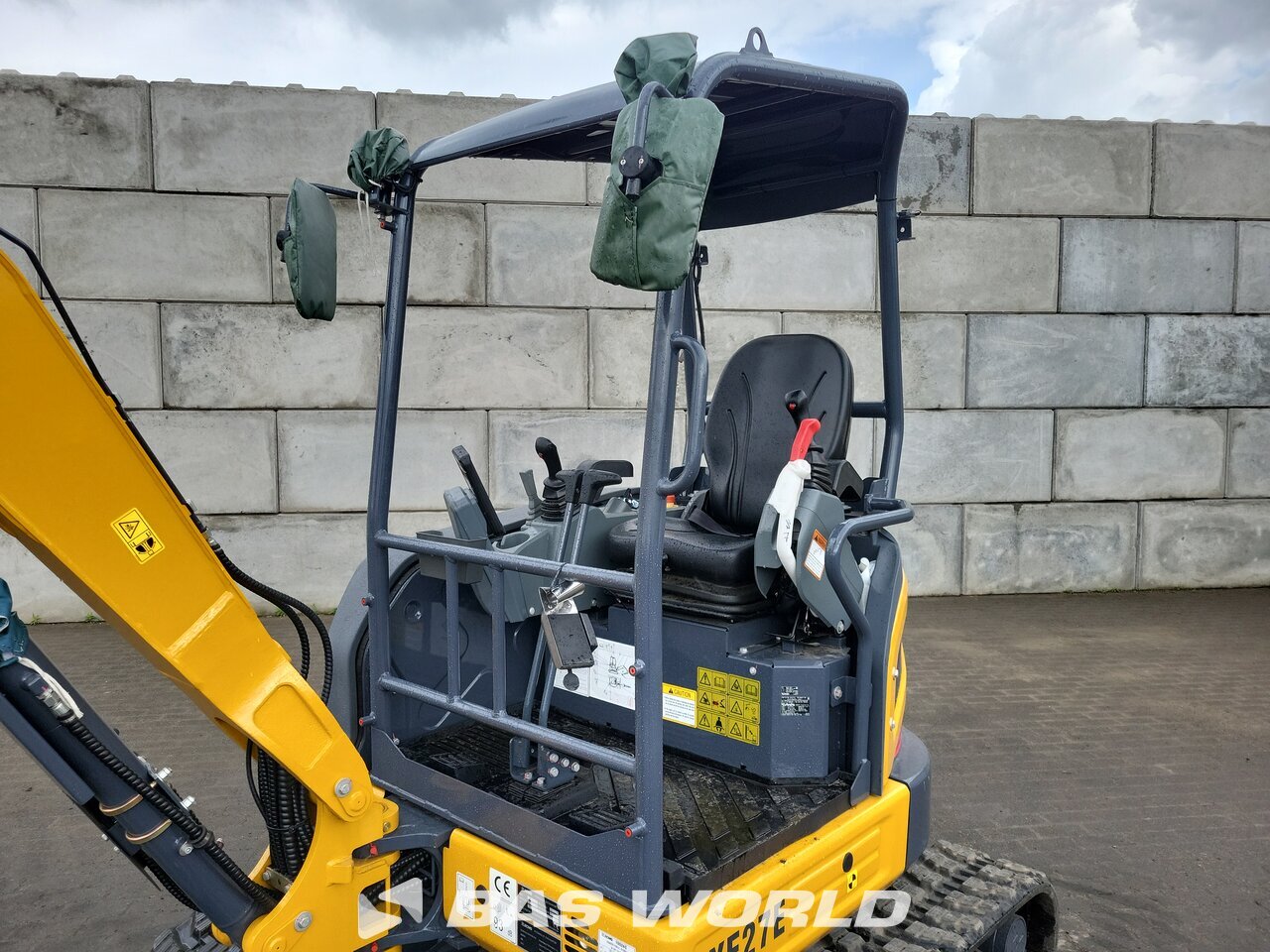 Other : XCMG XE27 E Mini pelle <10t