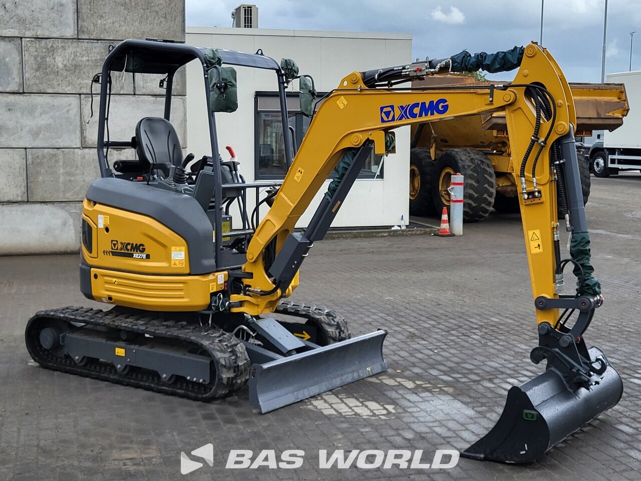 Other : XCMG XE27 E Mini pelle <10t