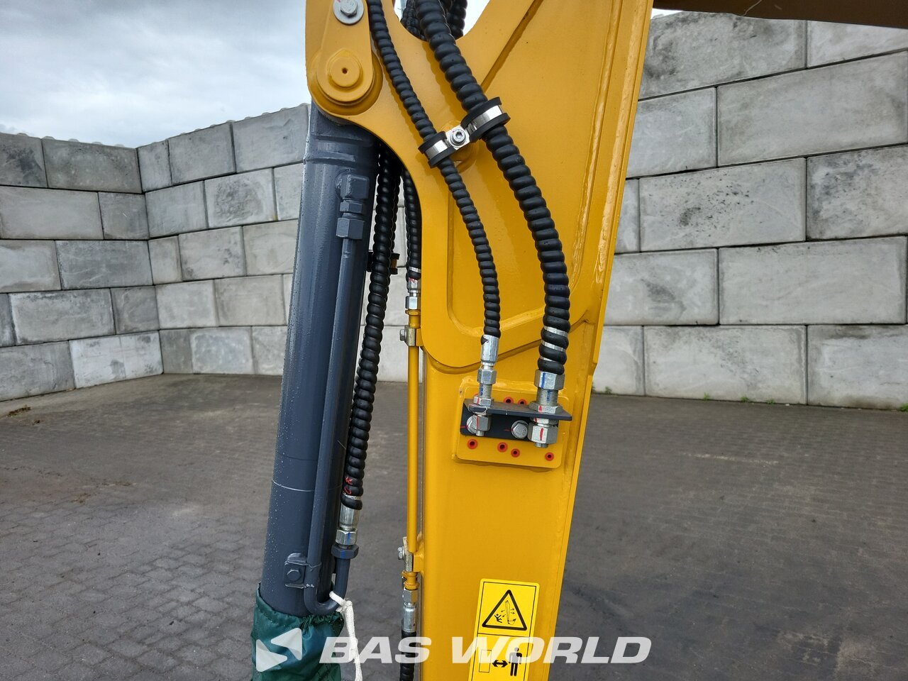 Other : XCMG XE27 E Mini pelle <10t