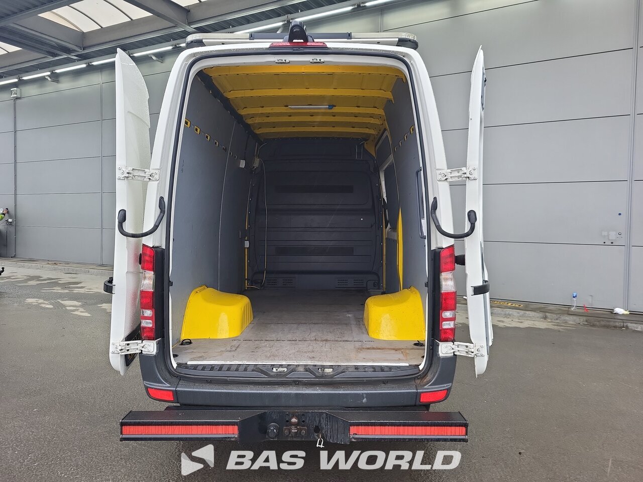 Other : Mercedes Sprinter 516 CDI Fourgons utilitaires