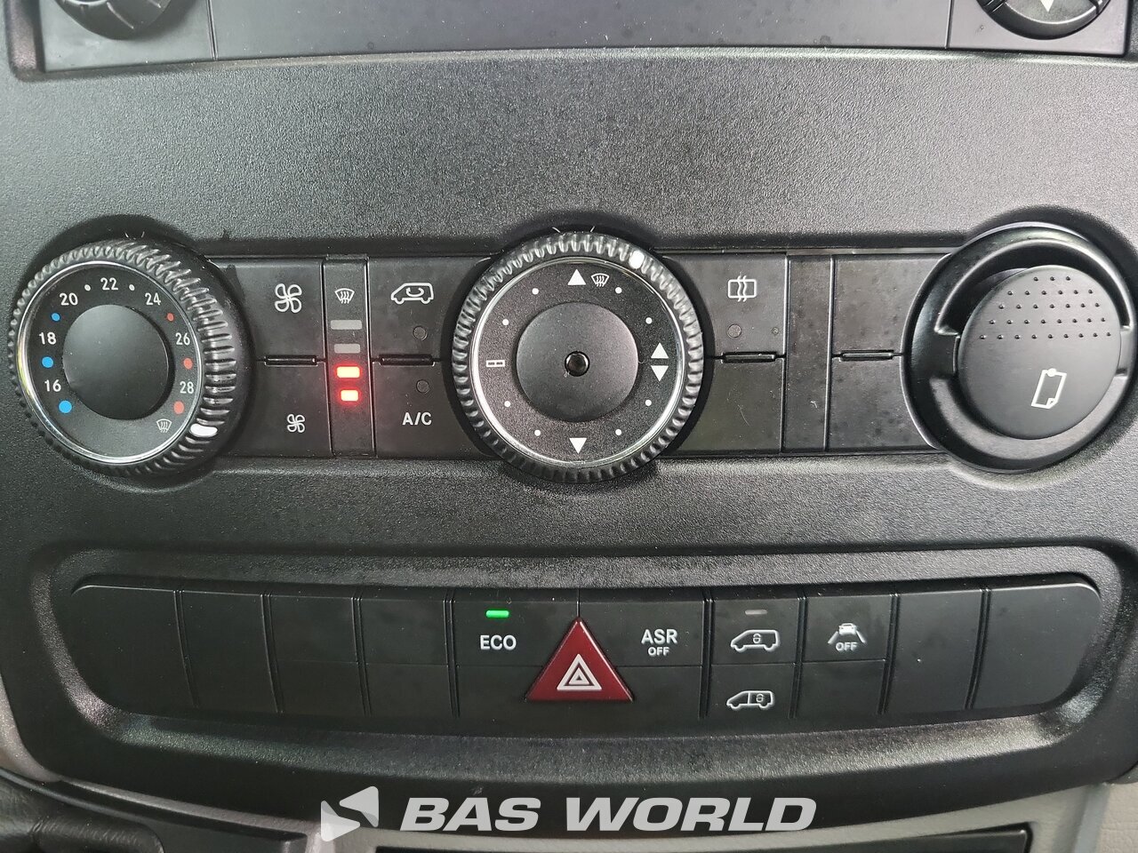 Other : Mercedes Sprinter 516 CDI Fourgons utilitaires