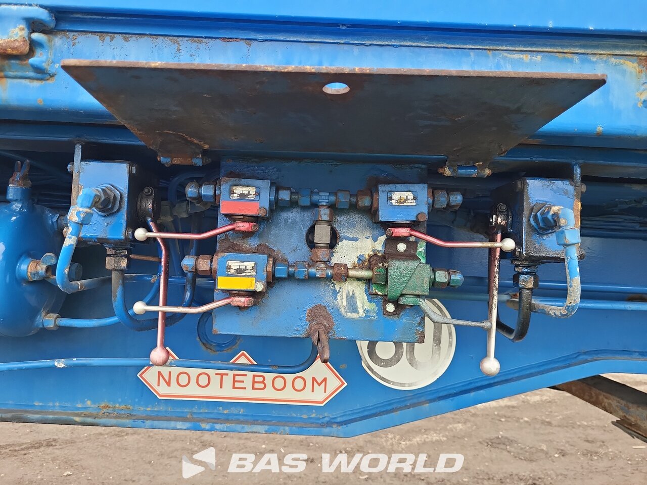 Other : Nooteboom Semi-remorques porte engins