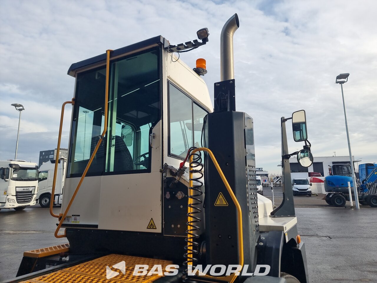 Other : Kalmar T2 Tracteur terminal