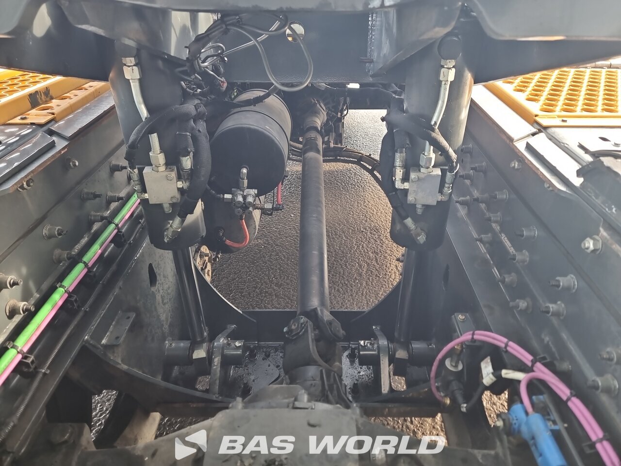 Other : Kalmar T2 Tracteur terminal