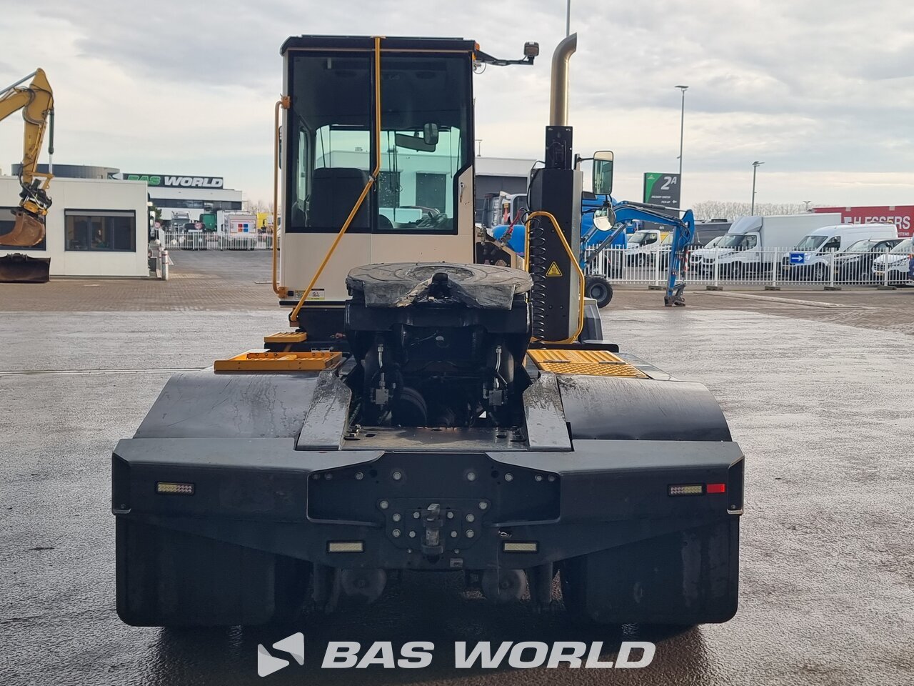 Other : Kalmar T2 Tracteur terminal