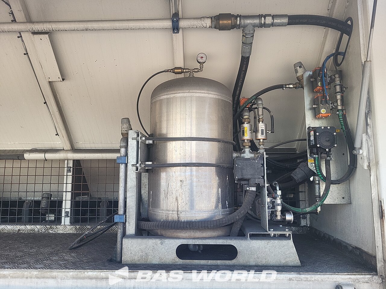 Other : Overmat MSA 24.7 TR vloermortel oplegger Installation de mortier fluide