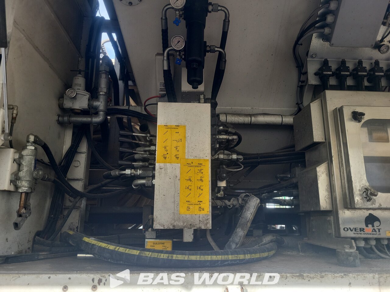 Other : Overmat MSA 24.7 TR vloermortel oplegger Installation de mortier fluide