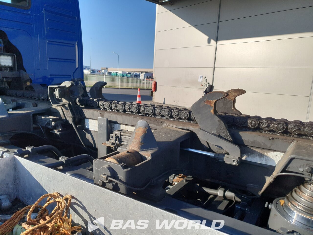 Other : Volvo FMX 460 8X4 TRANS-COM BV Type : TRC-28S camion à bras