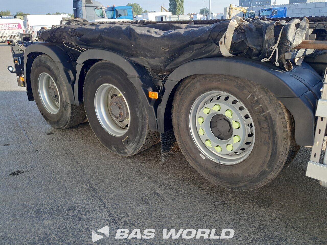 Other : Volvo FMX 460 8X4 TRANS-COM BV Type : TRC-28S camion à bras