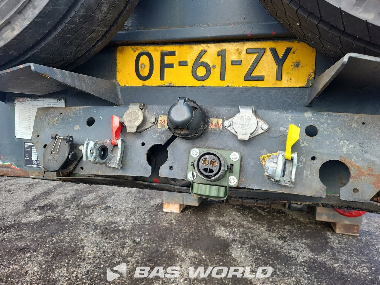 Other : Nooteboom Semi-remorques porte engins