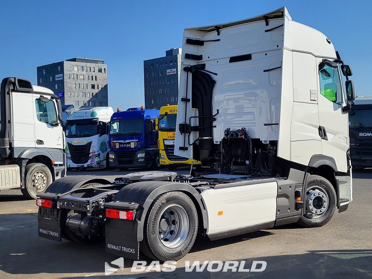 Back right : Renault T 520 4X2 Tracteur routier