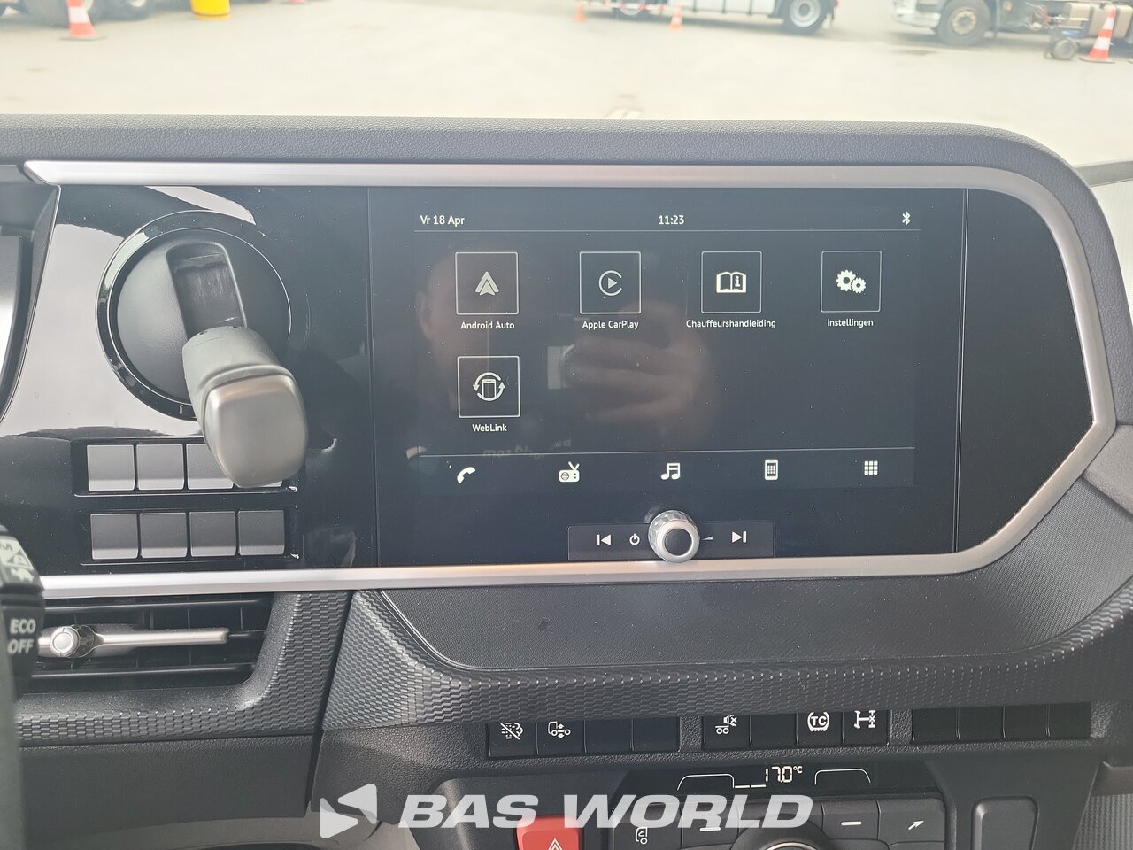 Other : DAF XD 300 4X2 Gray Adams Camion frigorifique