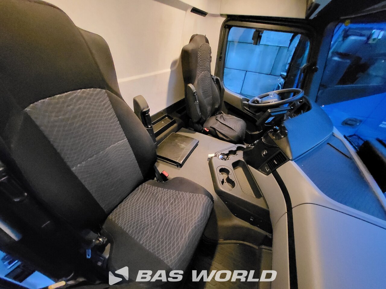 Other : Mercedes Actros 1827 4X2 Fokor Carrosseries fourgons