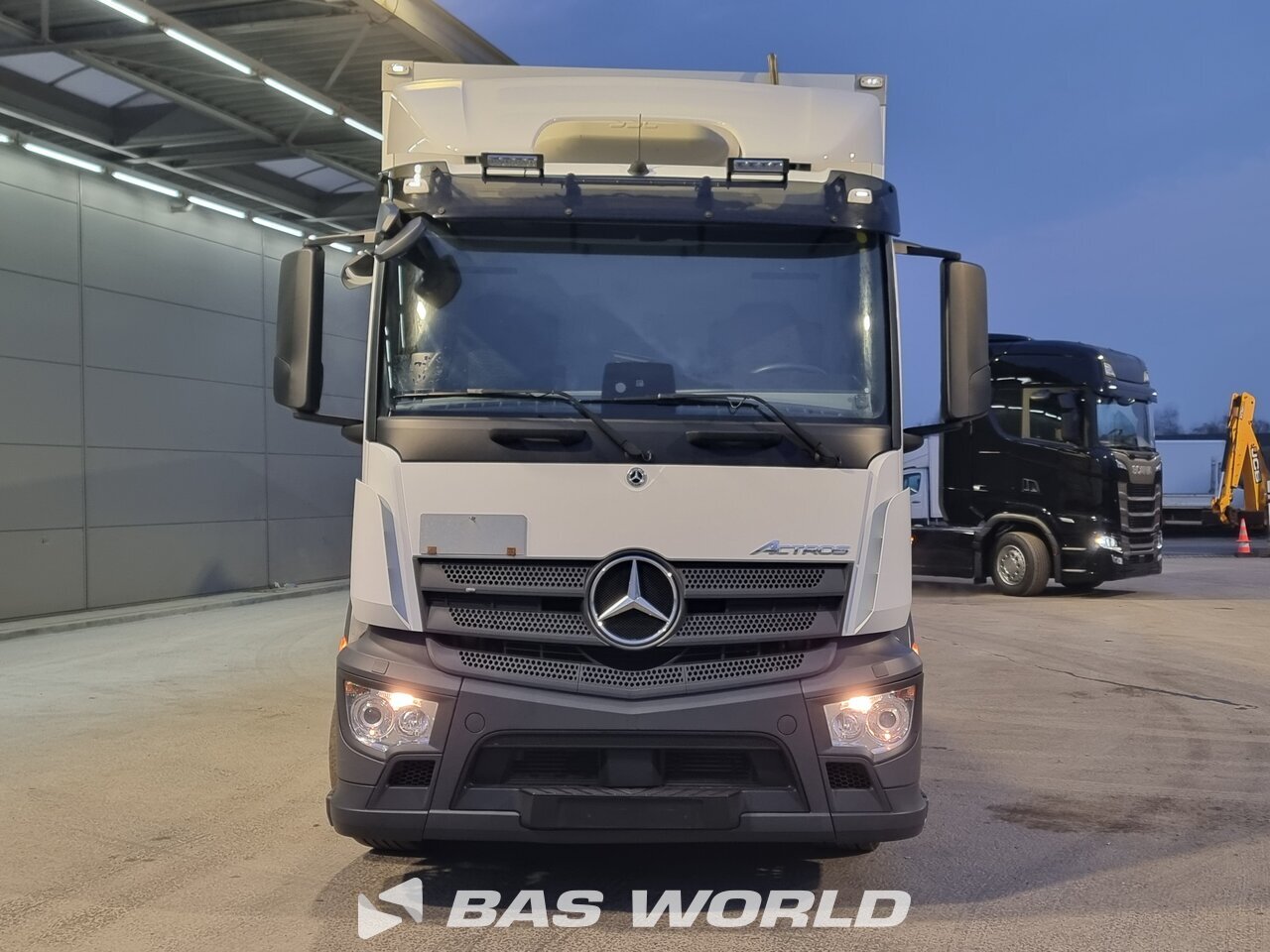 Other : Mercedes Actros 1827 4X2 Fokor Carrosseries fourgons