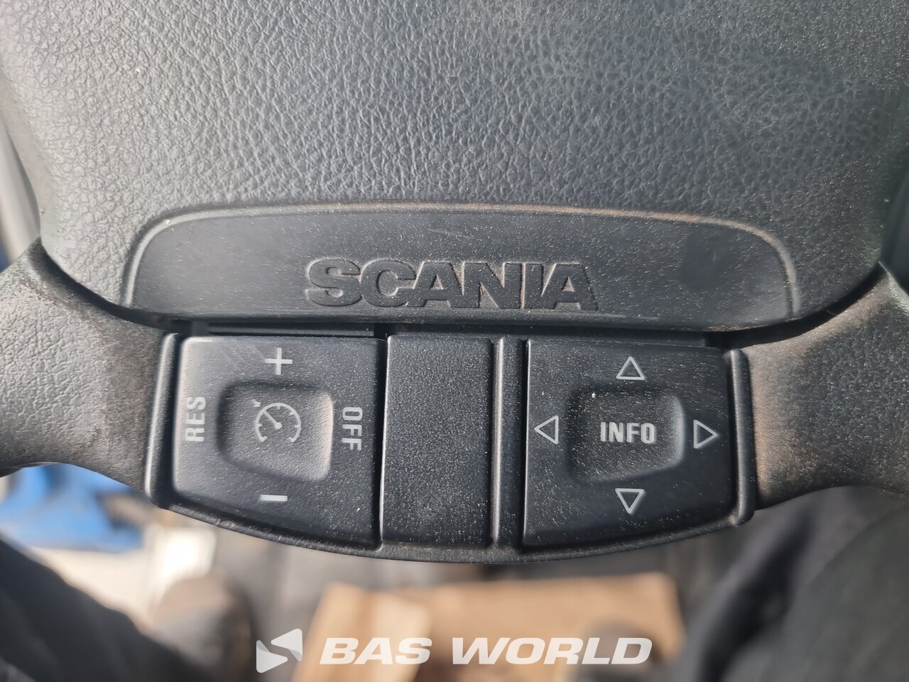 Other : Scania P380 8X2 VDL Type S-20-6200 camion à bras