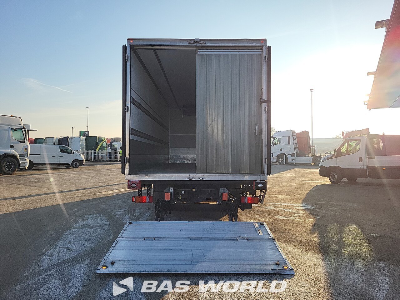 Other : MAN TGL 12.250 4X2 Kiesling Camion frigorifique