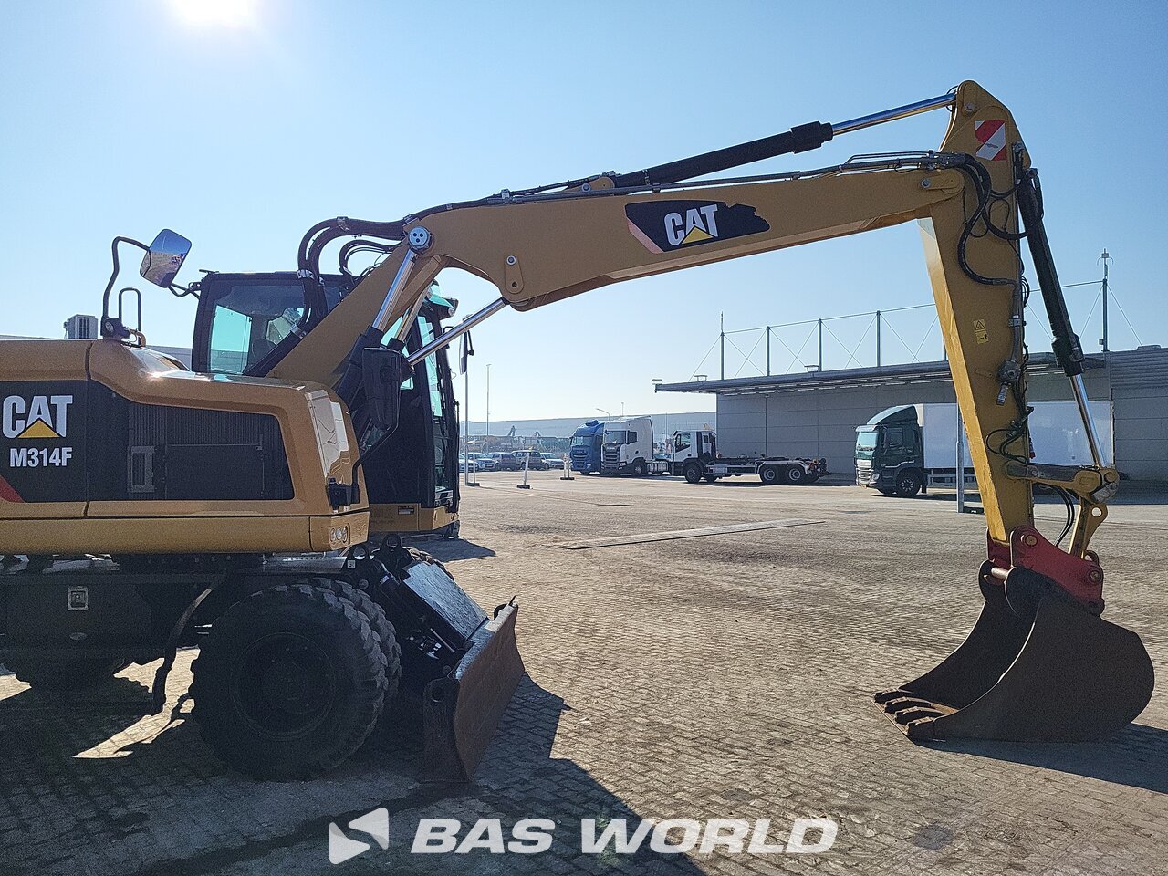 Other : Caterpillar M314 F Pelle sur pneus