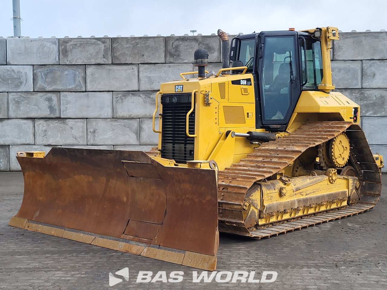 Front left : Caterpillar D6 N LGP Bouteurs sur chenilles
