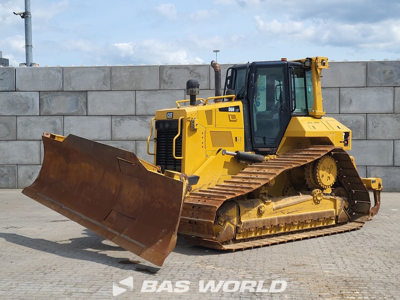 Front left : Caterpillar D6 N LGP Bouteurs sur chenilles