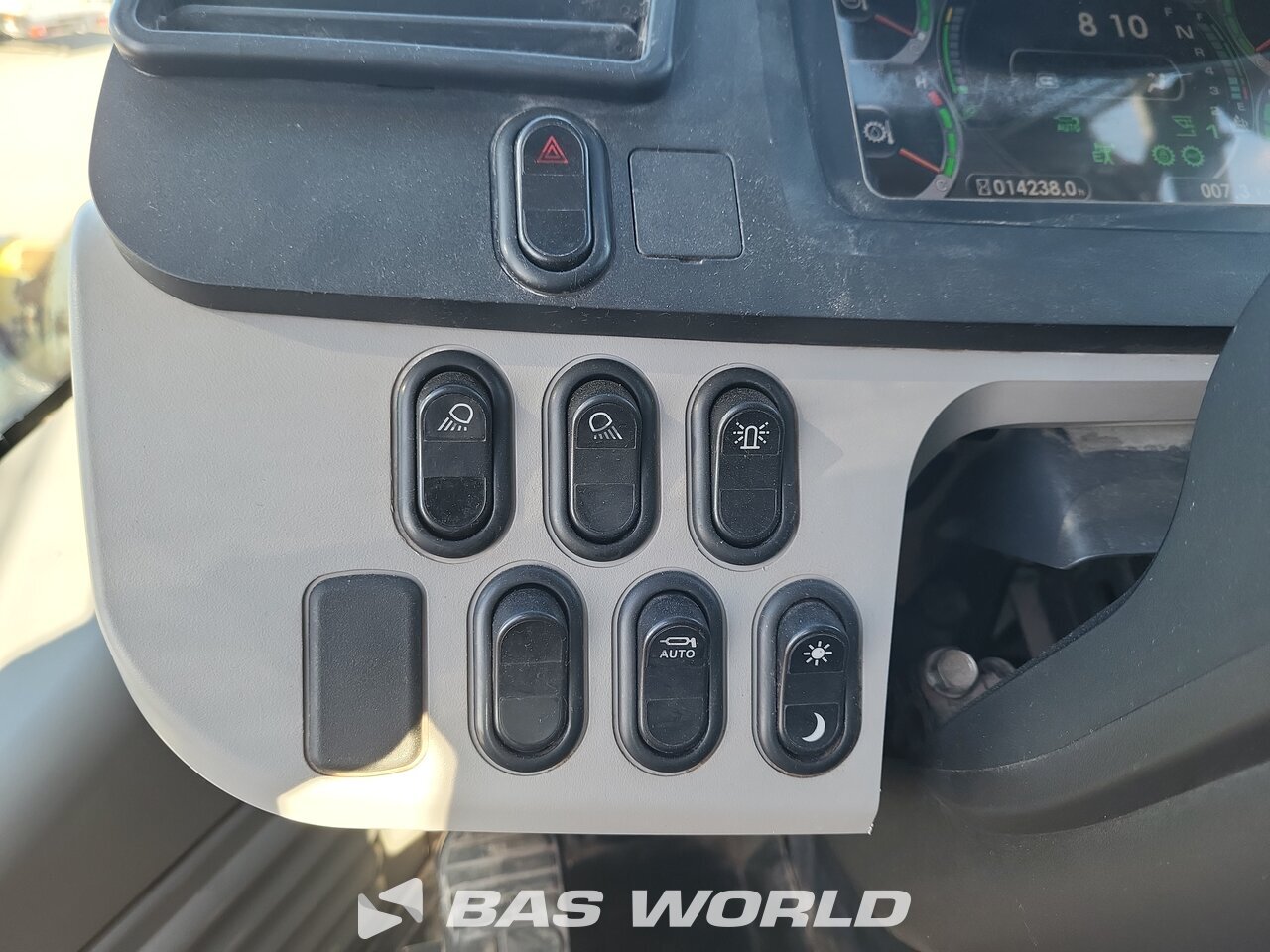 Other : Komatsu WA500-8 Chargeuse sur pneus