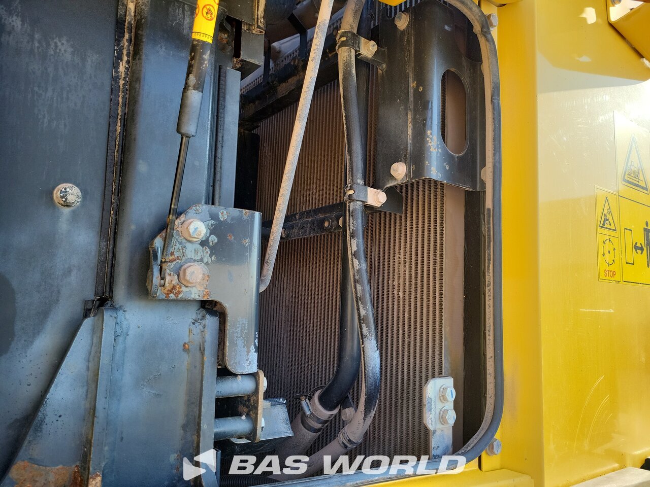 Other : Komatsu WA500-8 Chargeuse sur pneus