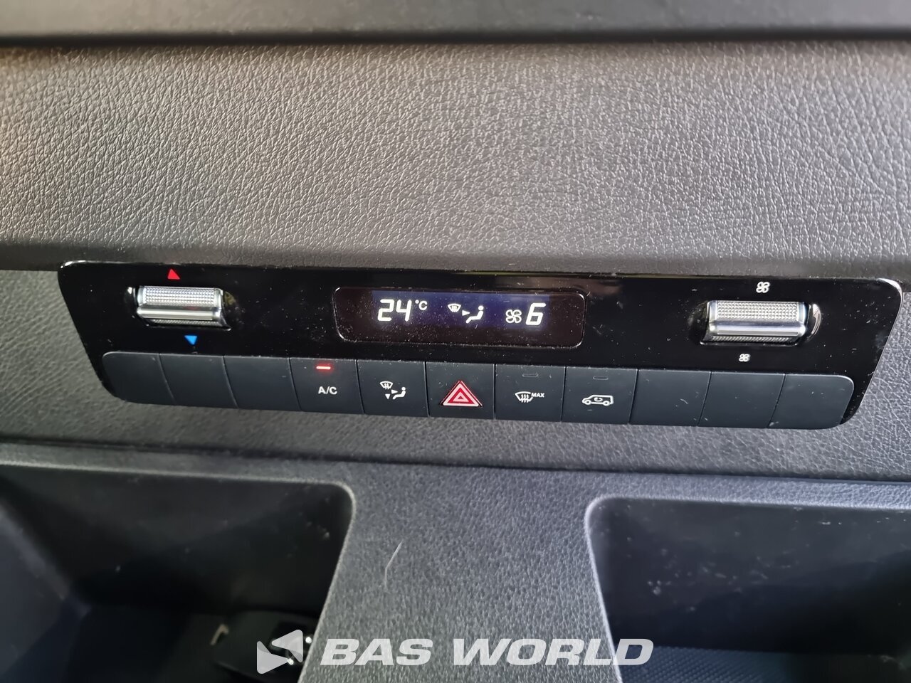 Other : Mercedes Sprinter 317 CDI Fourgons utilitaires
