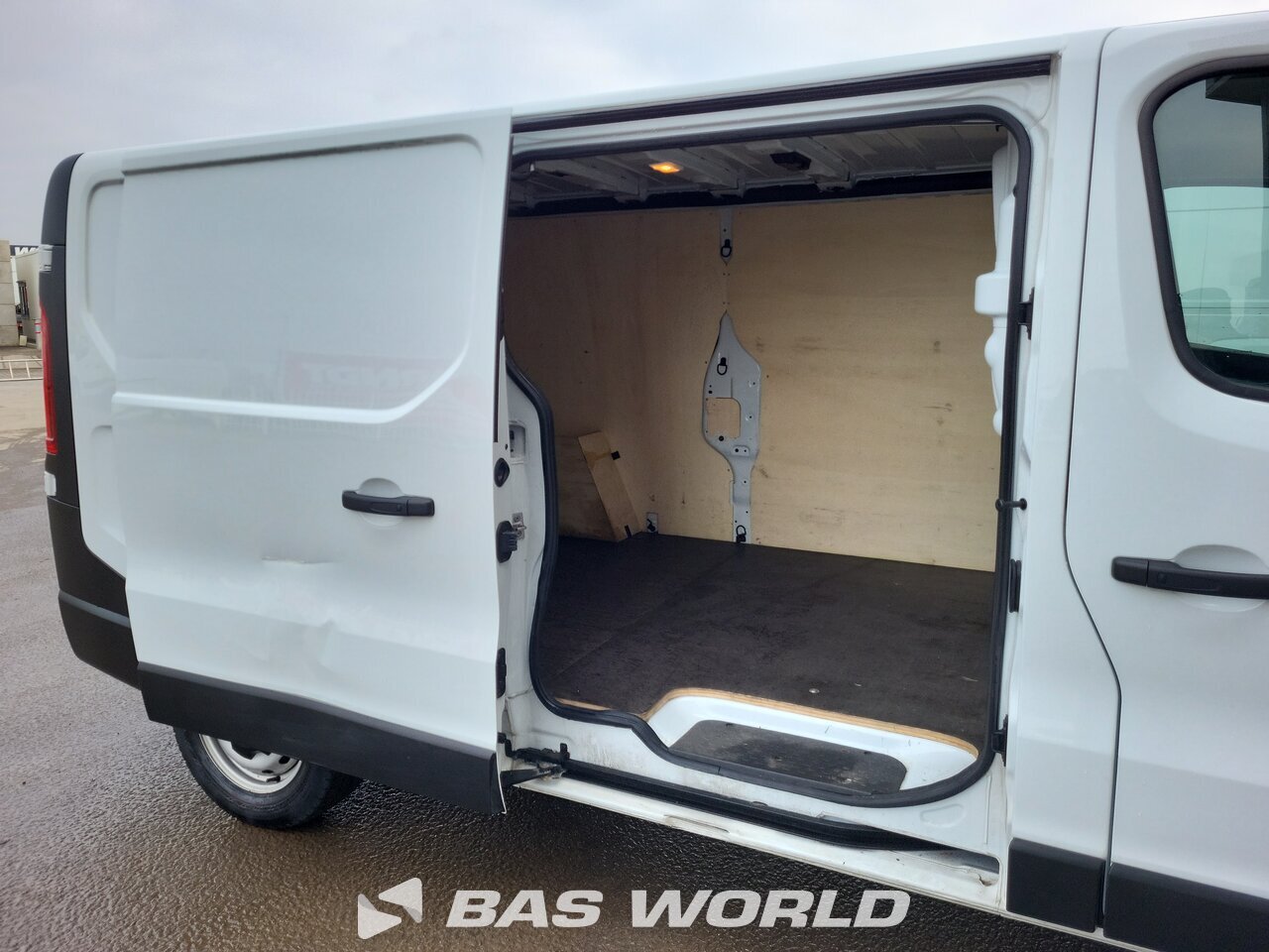 Other : Renault Trafic 130pk Fourgons utilitaires