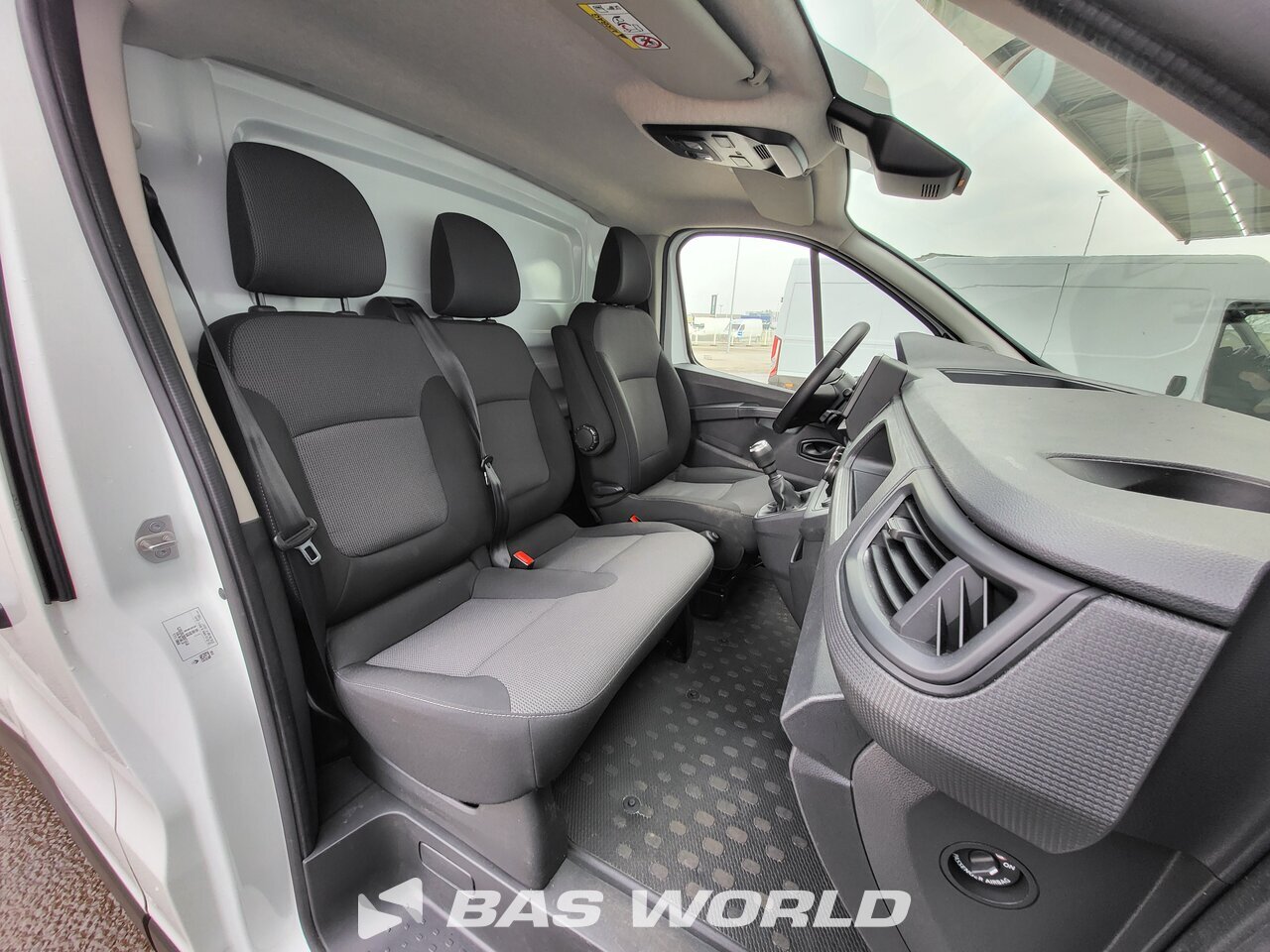 Other : Renault Trafic 130pk Fourgons utilitaires