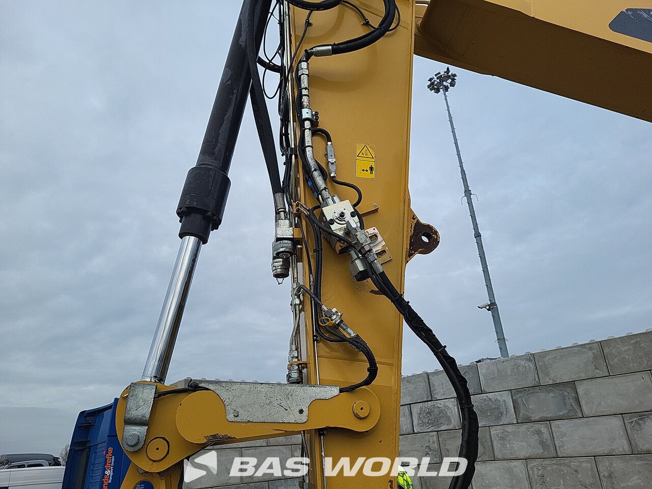 Other : Caterpillar M316 F Pelle sur pneus