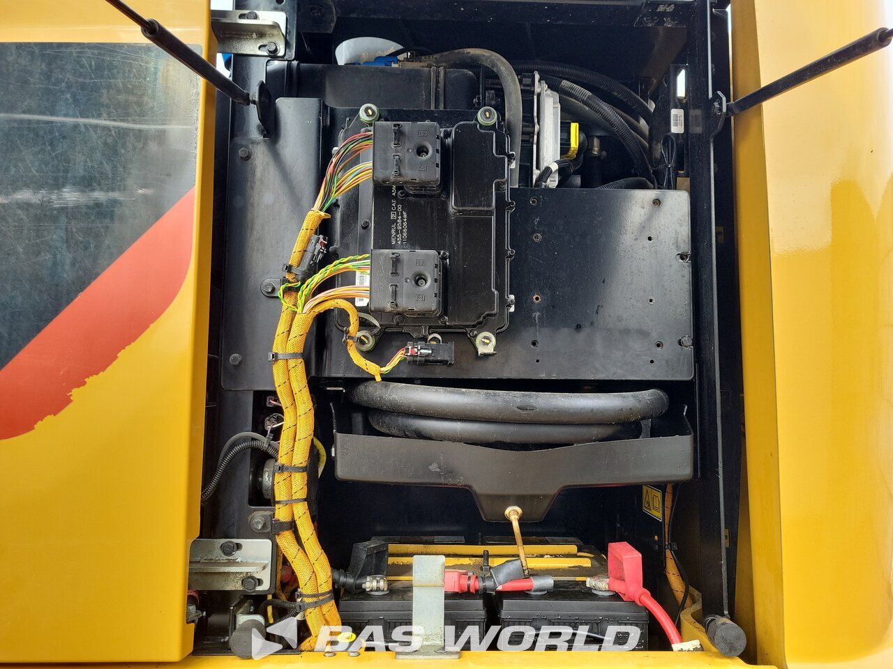 Other : Caterpillar M316 F Pelle sur pneus