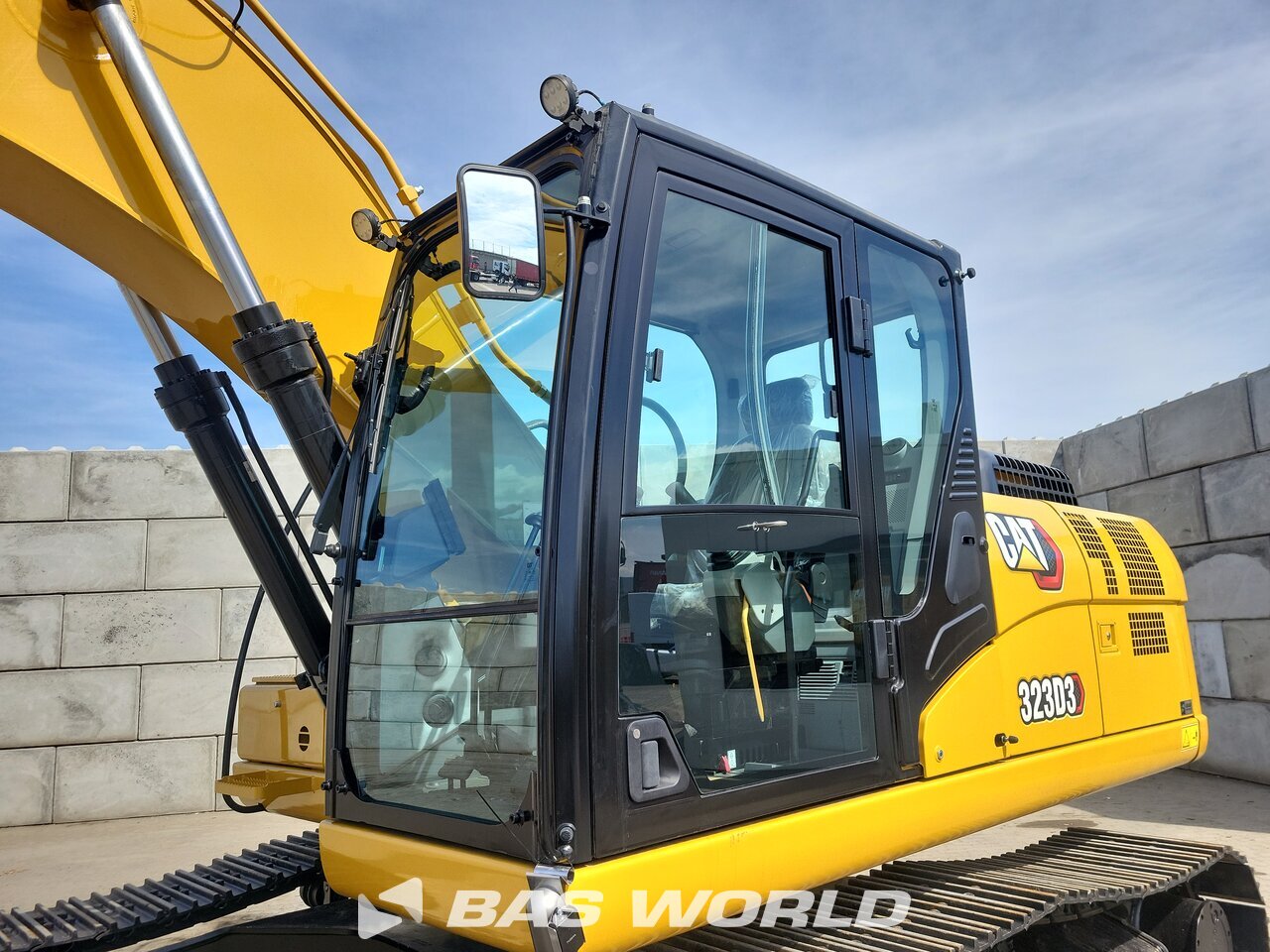Other : Caterpillar 323 D3 Pelle sur chenilles