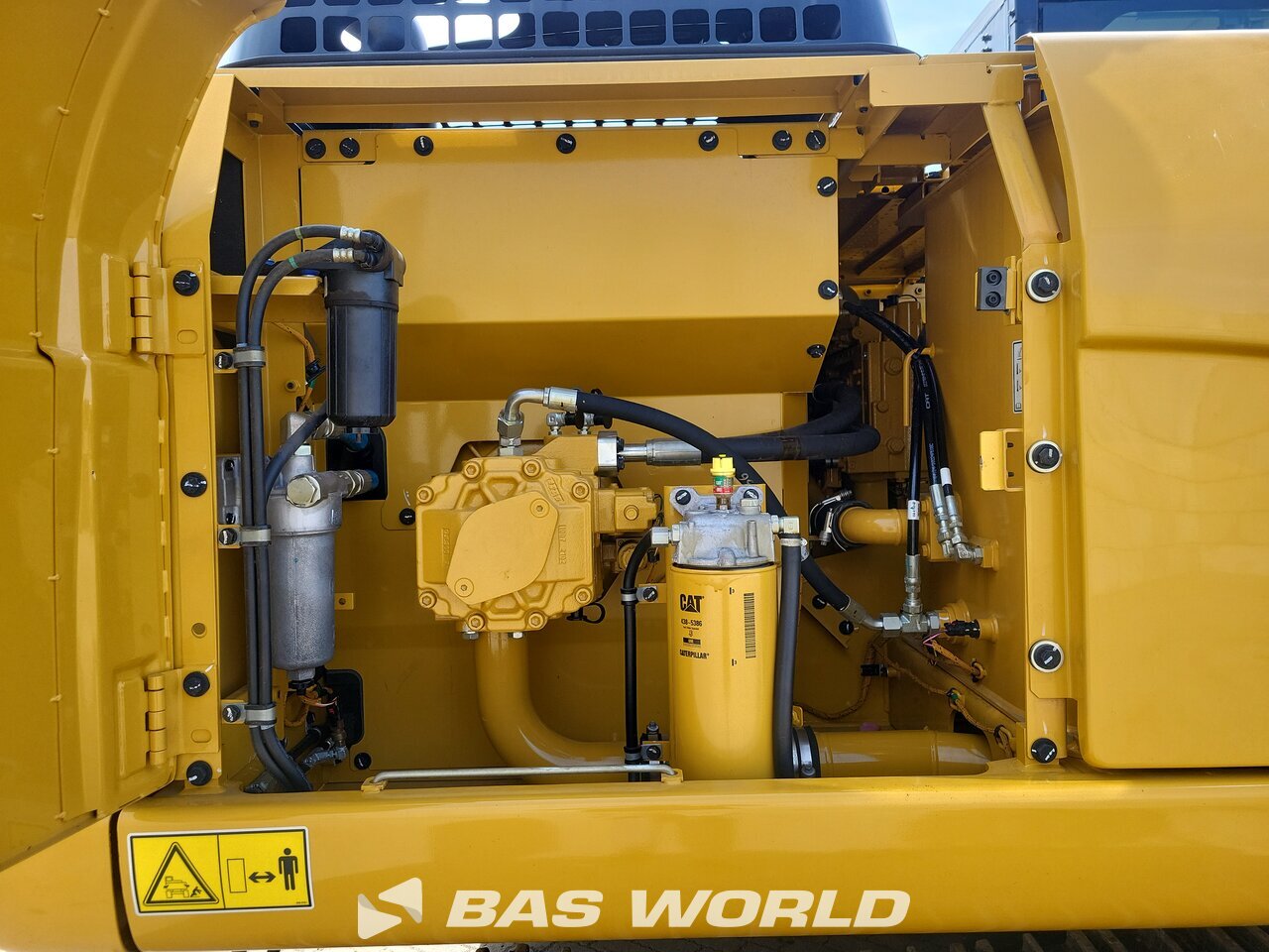 Other : Caterpillar 323 D3 Pelle sur chenilles
