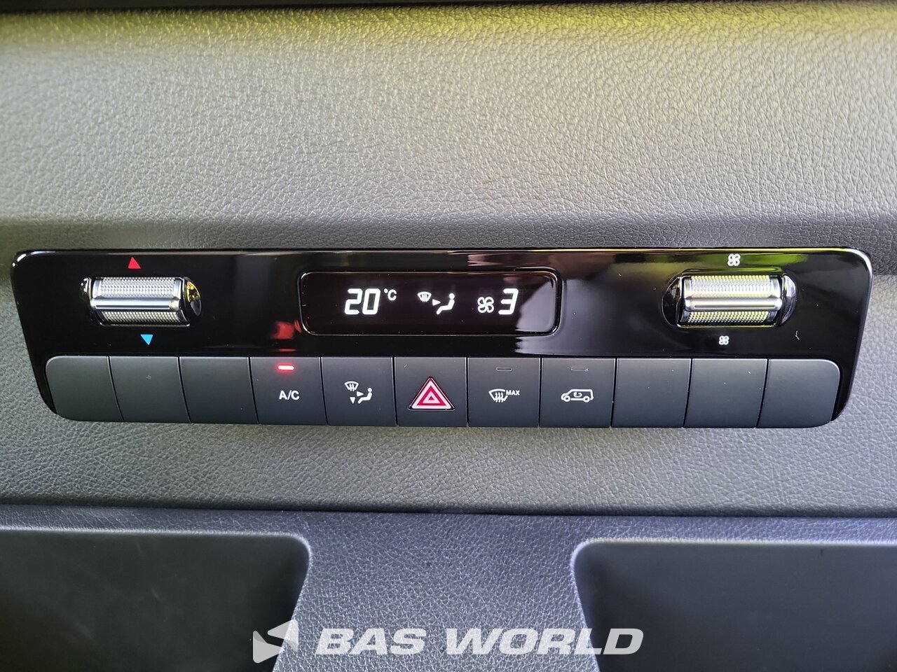 Other : Mercedes Sprinter 519 CDI Fourgons utilitaires