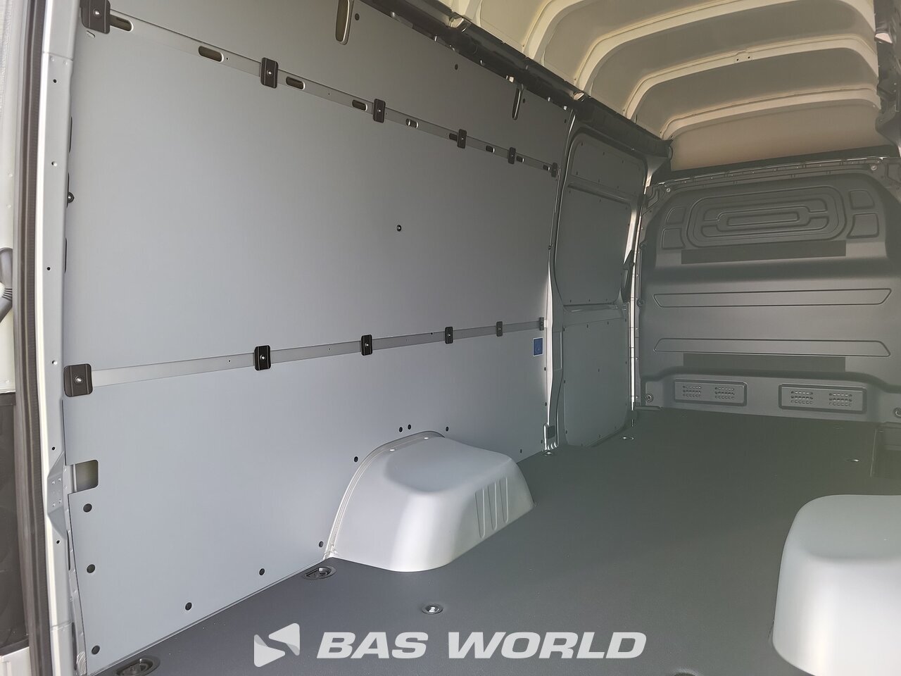 Other : Mercedes Sprinter 519 CDI Fourgons utilitaires