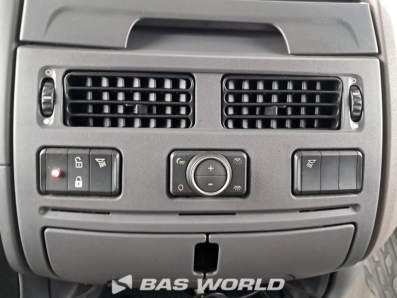 Other : DAF XF 480 6X2 SDG Camion à Caisse Mobile