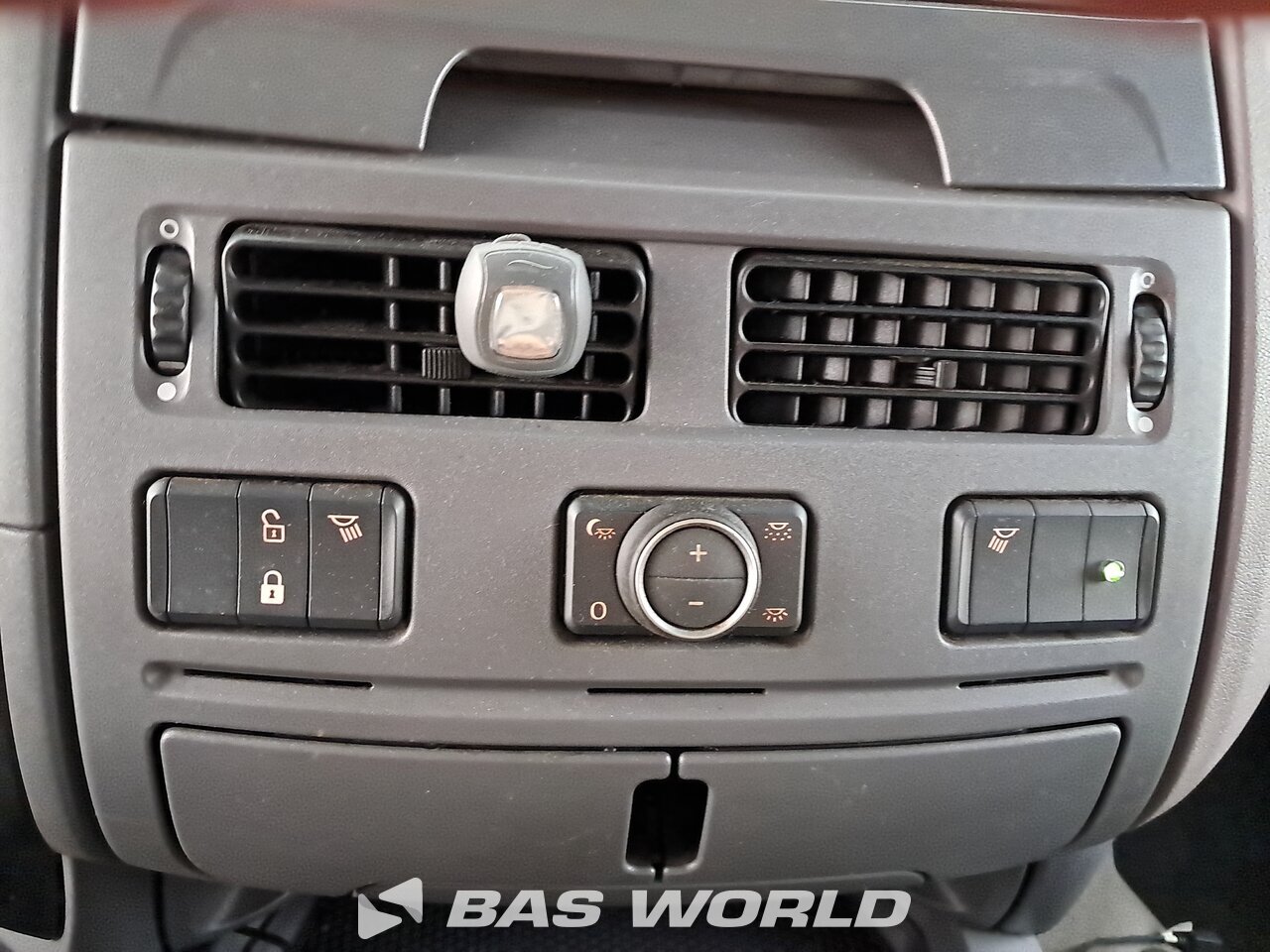 Other : DAF XF 480 6X2 SDG Camion à Caisse Mobile