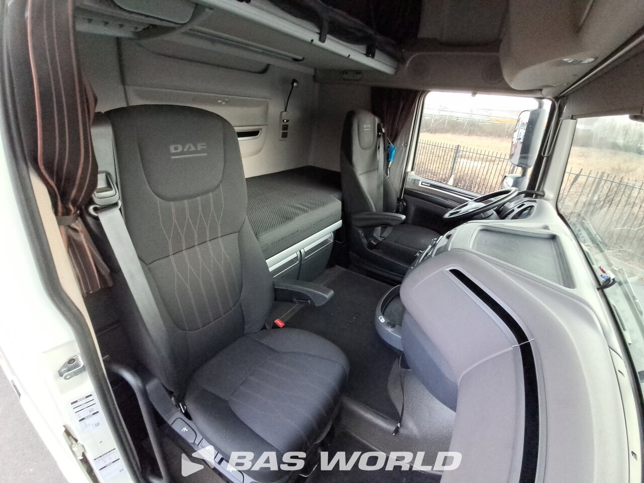 Other : DAF XF 480 6X2 SDG Camion à Caisse Mobile