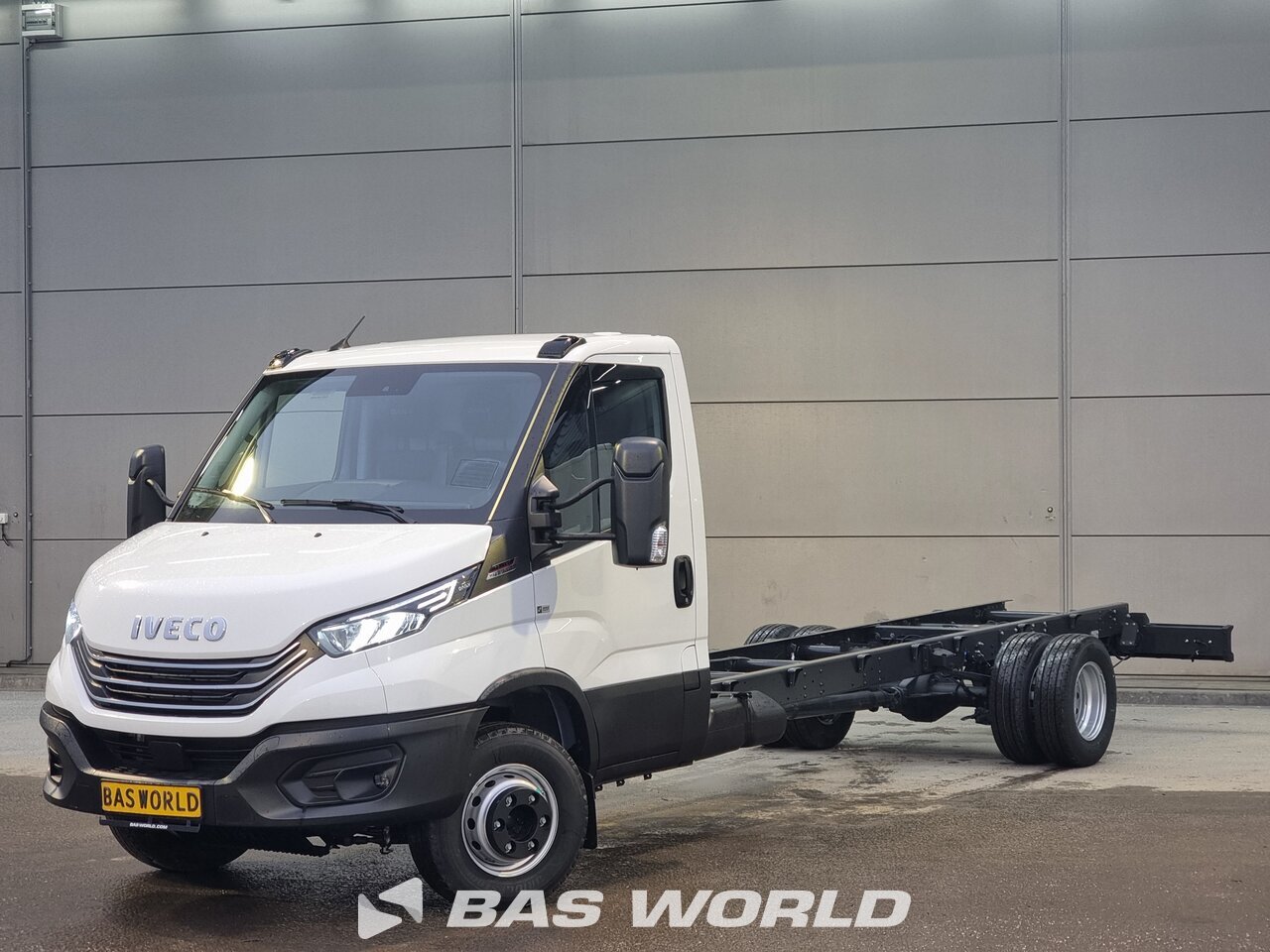 Iveco Daily 72C18 Chassis BAS World