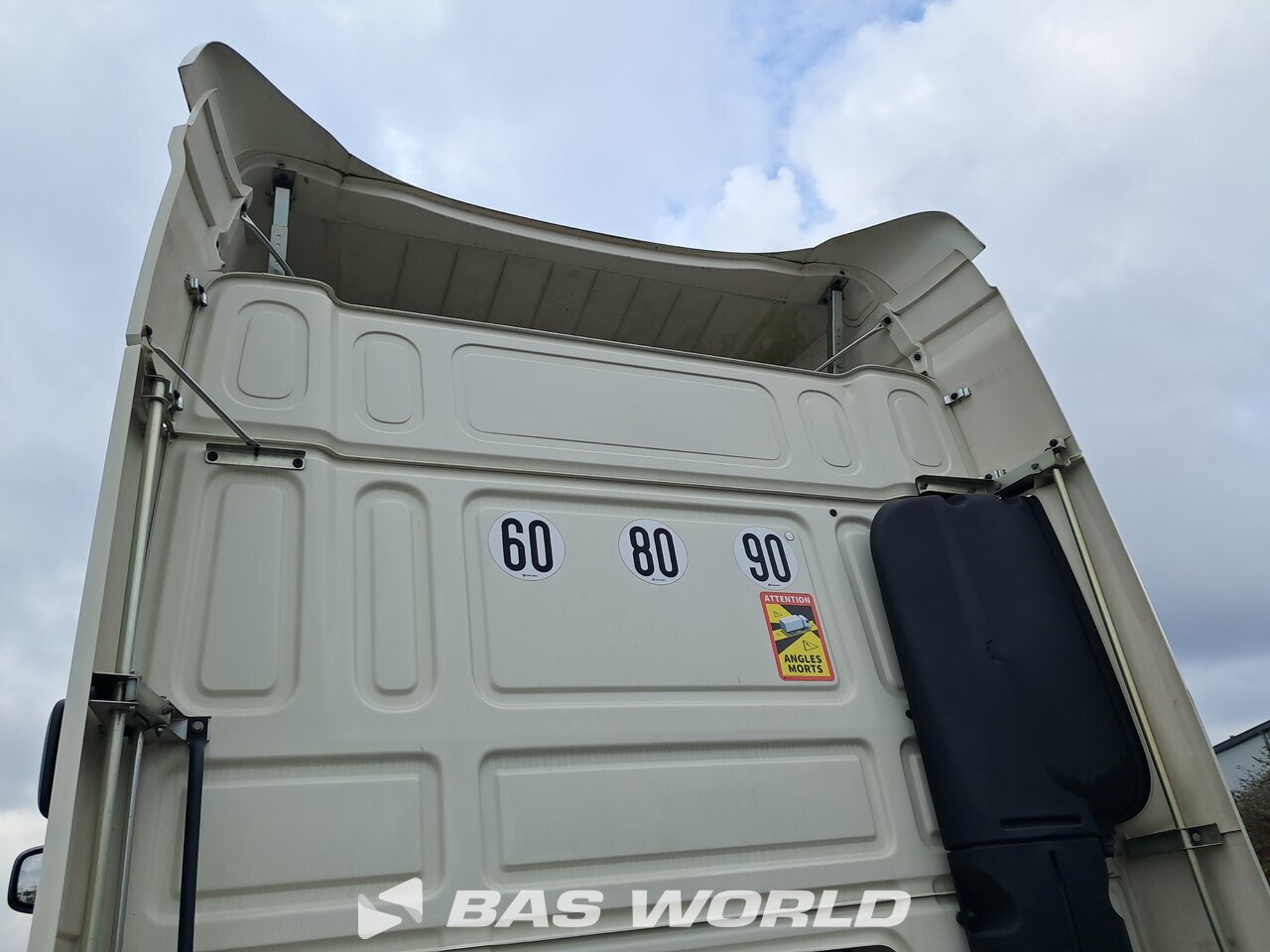 Back of cabin : DAF XF 480 4X2 Tracteur routier