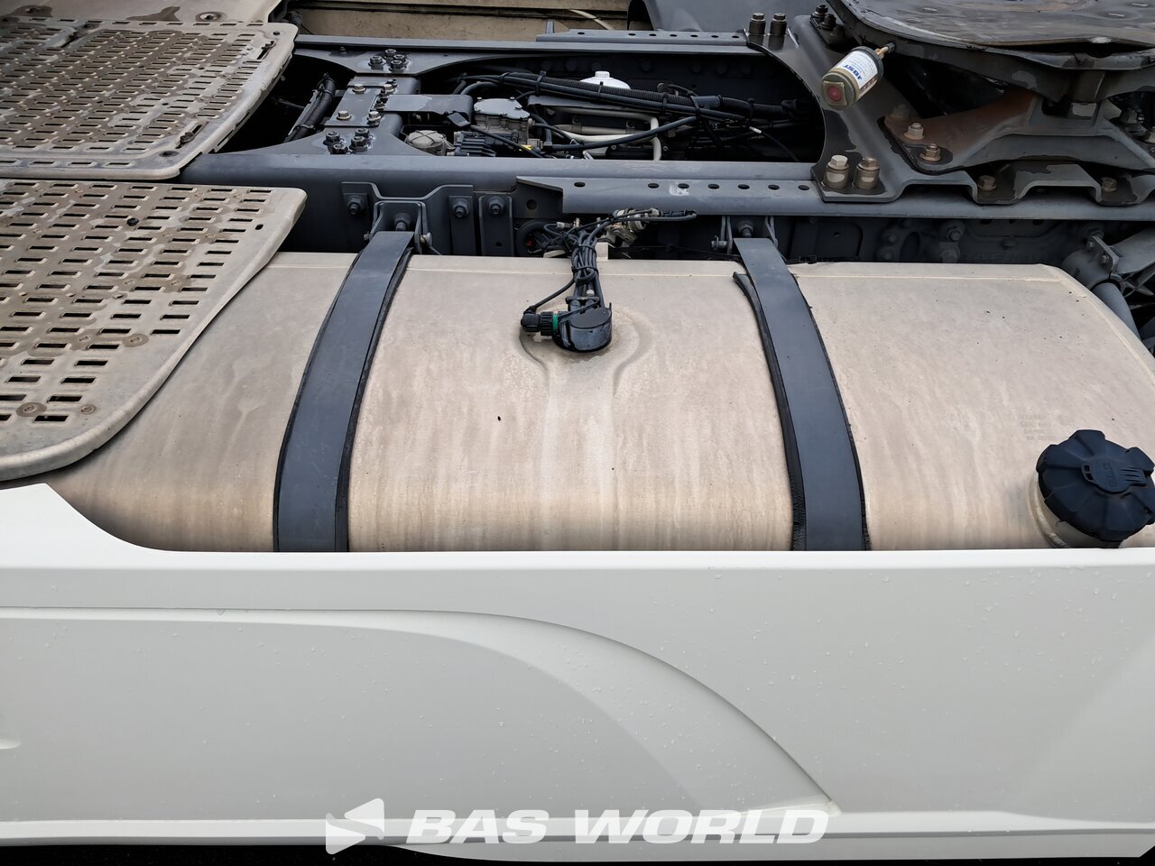 Fuel tanks : DAF XF 480 4X2 Tracteur routier