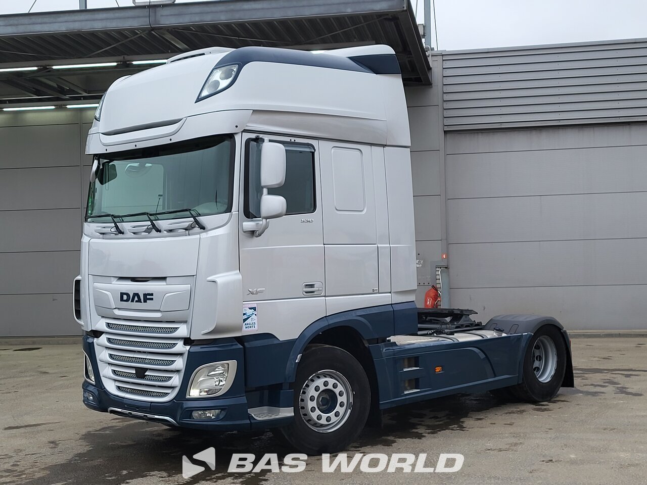 Front left : DAF XF 530 4X2 Tracteur routier
