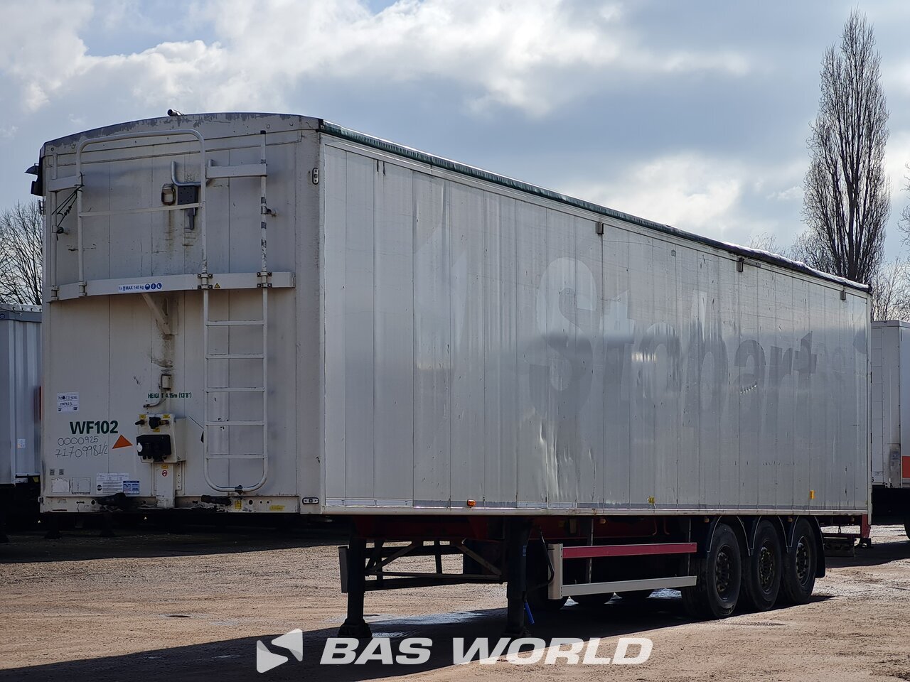 Front left : STAS Plancher mobile