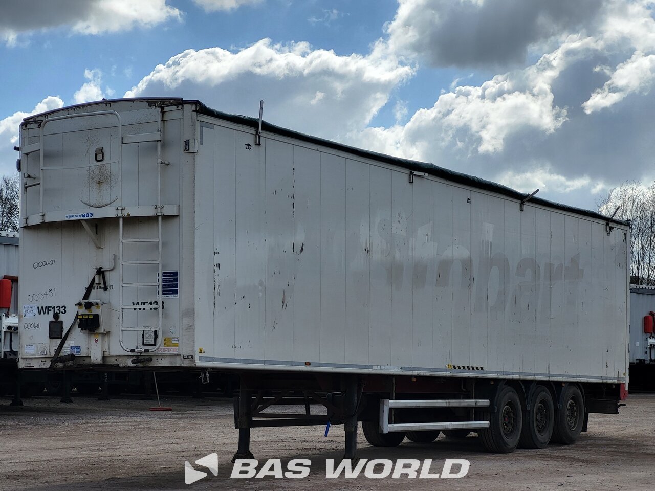 Front left : STAS Plancher mobile