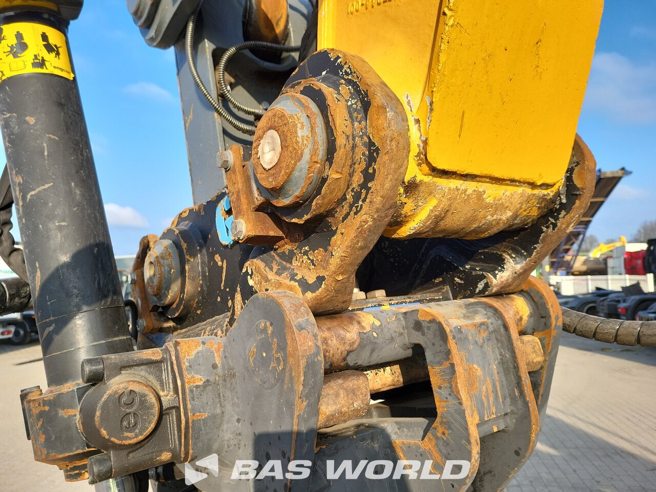 Other : Liebherr R926 WLC Pelle sur chenilles