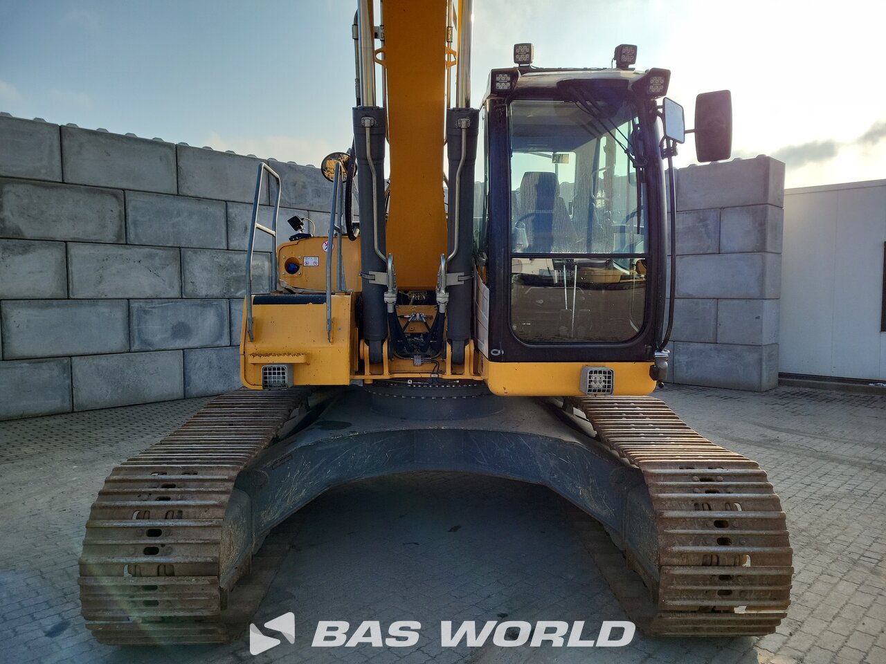 Other : Liebherr R926 WLC Pelle sur chenilles