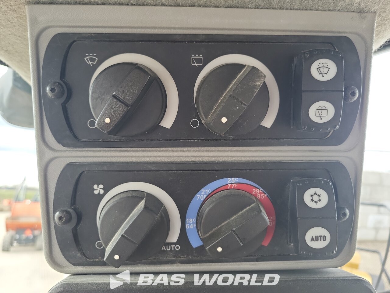 Other : Caterpillar 982 M Chargeuse sur pneus